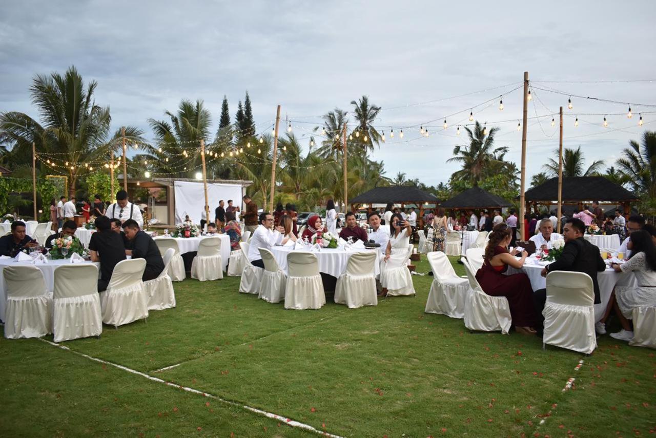 Grand Harvest Resort & Villas Banyuwangi  Exterior photo